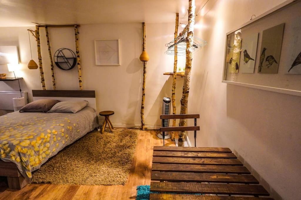 Cozy Studio In The Heart Of Париж Екстериор снимка